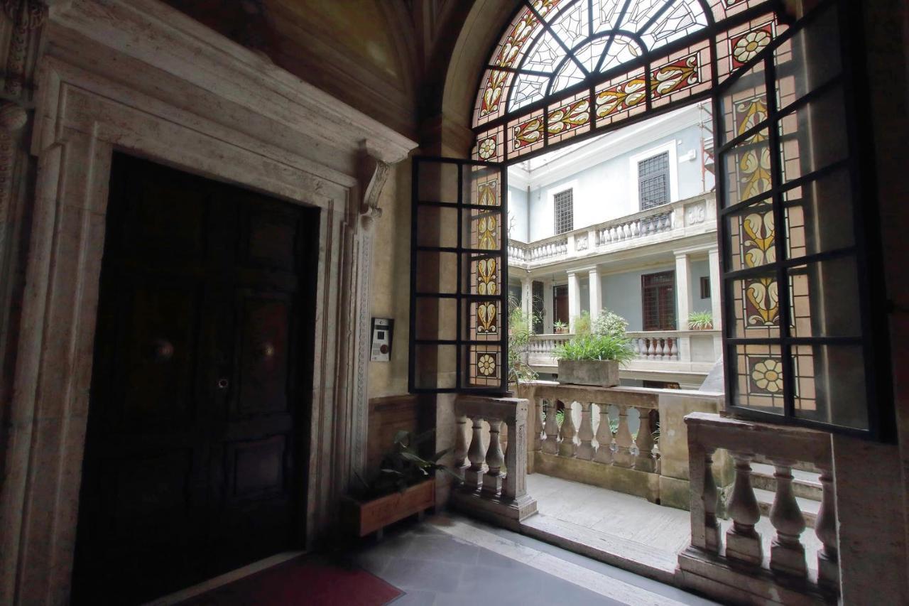 Elegant And Calm In Campo Dei Fiori * Rome